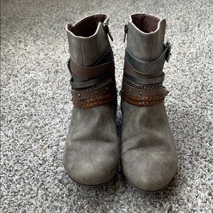 Maurice’s Ankle Booties